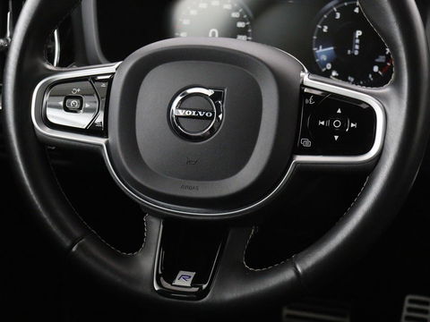 Volvo V60 2.0 T4 R-Design | Panoramadak | Stoelverwarming | Head-Up | Camera | Carplay | Half leder | Adaptive cruise | Navigatie | Memory | Full LED