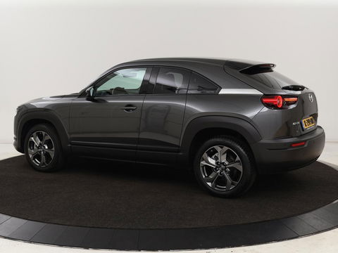 Mazda MX-30 e-SkyActiv 145 First Edition 36 kWh | Stoelverwarming | Head-Up | Camera | Carplay | Adaptive cruise | Memory | Full LED