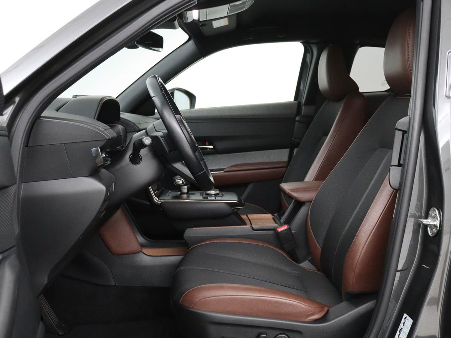 Mazda MX-30 e-SkyActiv 145 First Edition 36 kWh | Stoelverwarming | Head-Up | Camera | Carplay | Adaptive cruise | Memory | Full LED