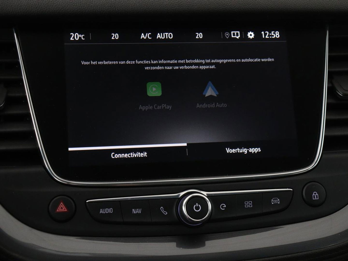Opel Grandland X 1.6 Turbo Hybrid Elegance | Trekhaak | Stoelverwarming | Camera | Carplay | Climate control | Keyless | Navigatie | Full LED | PHEV