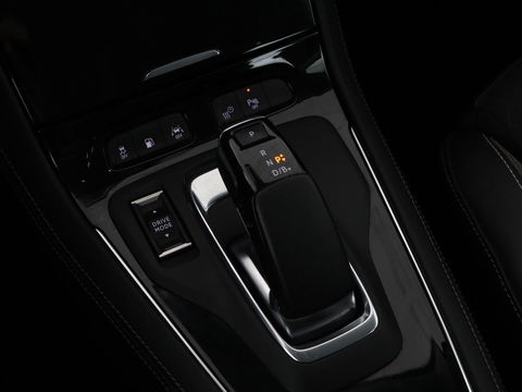 Opel Grandland X 1.6 Turbo Hybrid Elegance | Trekhaak | Stoelverwarming | Camera | Carplay | Climate control | Keyless | Navigatie | Full LED | PHEV