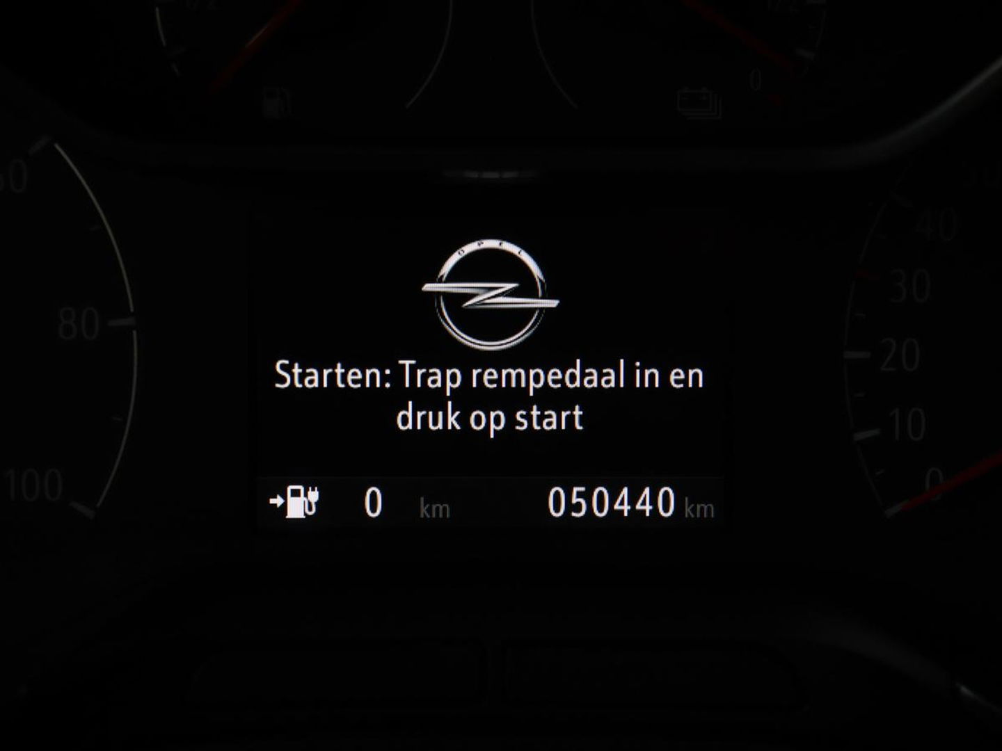 Opel Grandland X 1.6 Turbo Hybrid Elegance | Trekhaak | Stoelverwarming | Camera | Carplay | Climate control | Keyless | Navigatie | Full LED | PHEV
