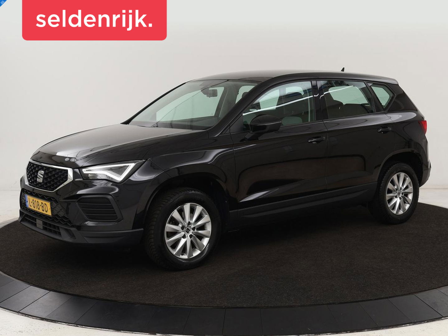 SEAT Ateca 1.0 TSI Reference | Carplay | Full LED | Climate control | Parkeerhulp | Cruise control | DAB | Bluetooth