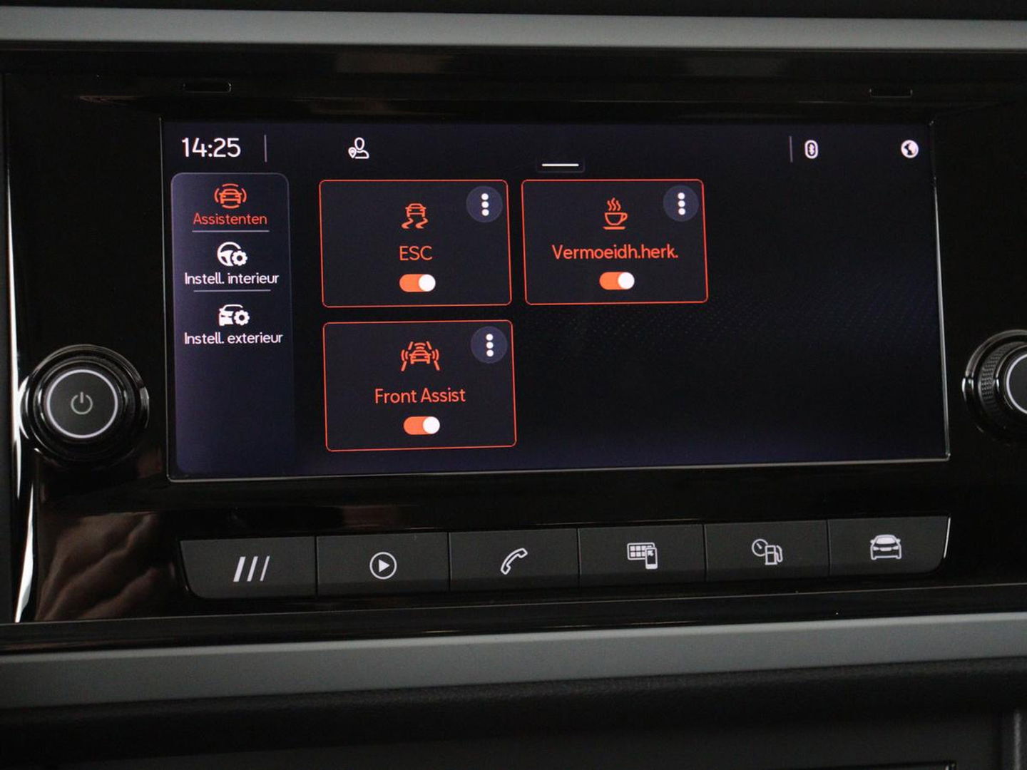 SEAT Ateca 1.0 TSI Reference | Carplay | Full LED | Climate control | Parkeerhulp | Cruise control | DAB | Bluetooth