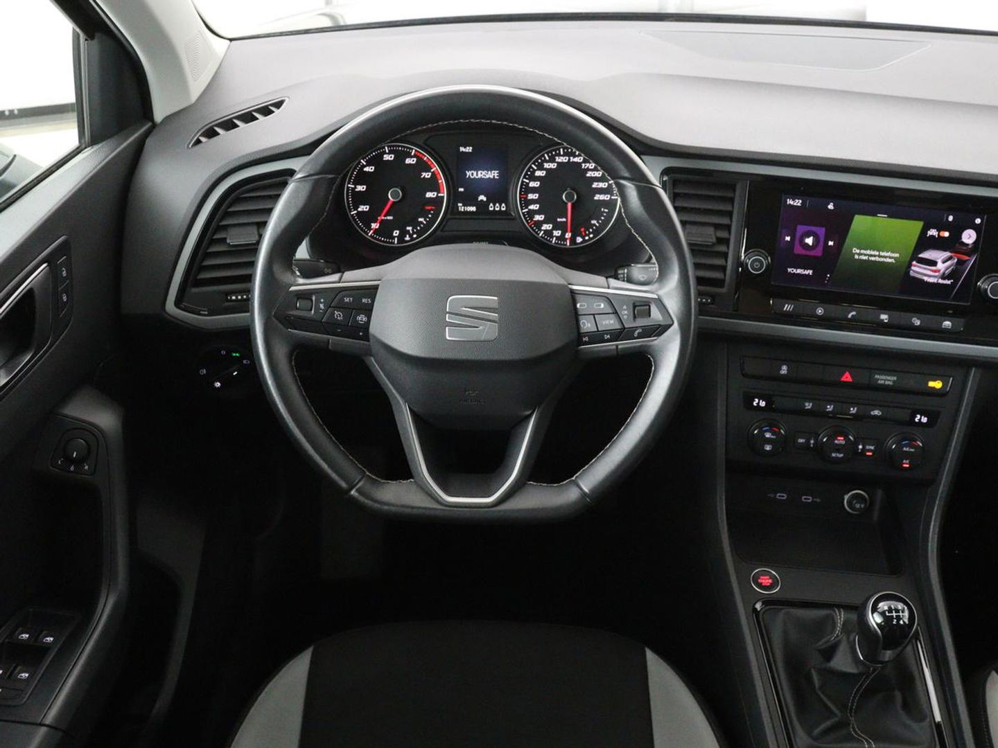 SEAT Ateca 1.0 TSI Reference | Carplay | Full LED | Climate control | Parkeerhulp | Cruise control | DAB | Bluetooth