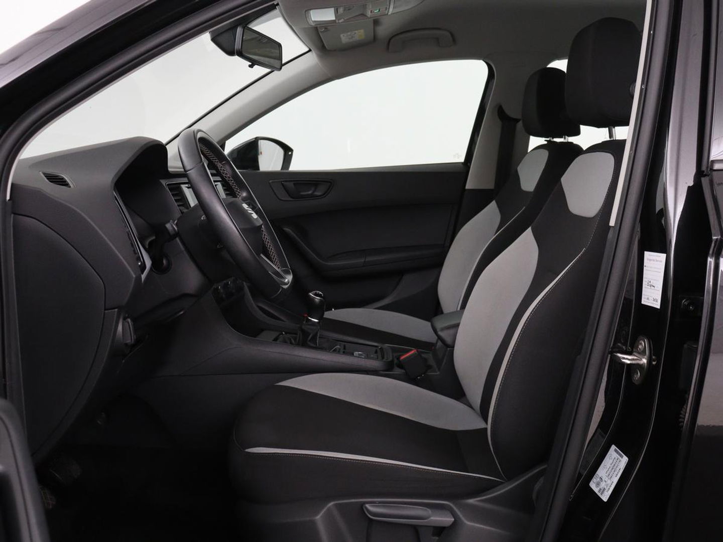SEAT Ateca 1.0 TSI Reference | Carplay | Full LED | Climate control | Parkeerhulp | Cruise control | DAB | Bluetooth