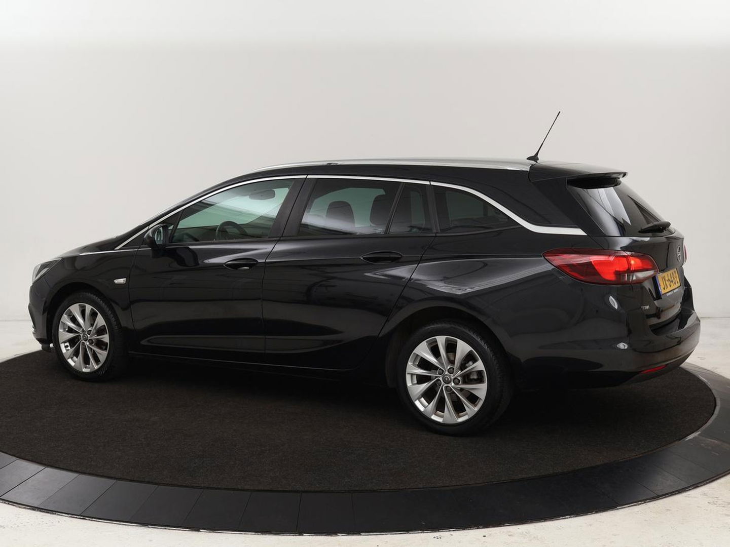 Opel Astra 1.4 Turbo Edition | 150pk | Carplay | Climate control | Cruise control | Bluetooth | Mistlampen | LED