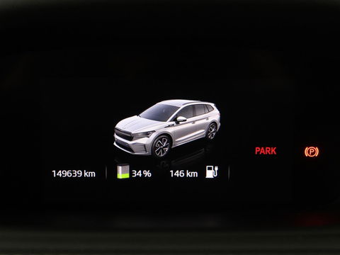 Škoda Enyaq iV 80 Sportline | Stoelverwarming | Adaptive cruise | Trekhaak | Camera | Matrix LED | Carplay | Leder/Alcantara | Keyless | Stuurverwarming