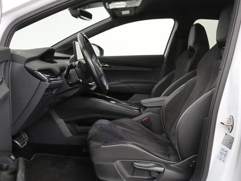 Škoda Enyaq iV 80 Sportline | Stoelverwarming | Adaptive cruise | Trekhaak | Camera | Matrix LED | Carplay | Leder/Alcantara | Keyless | Stuurverwarming