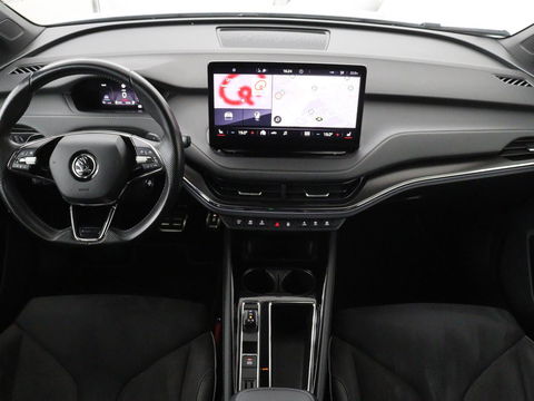 Škoda Enyaq iV 80 Sportline | Stoelverwarming | Adaptive cruise | Trekhaak | Camera | Matrix LED | Carplay | Leder/Alcantara | Keyless | Stuurverwarming
