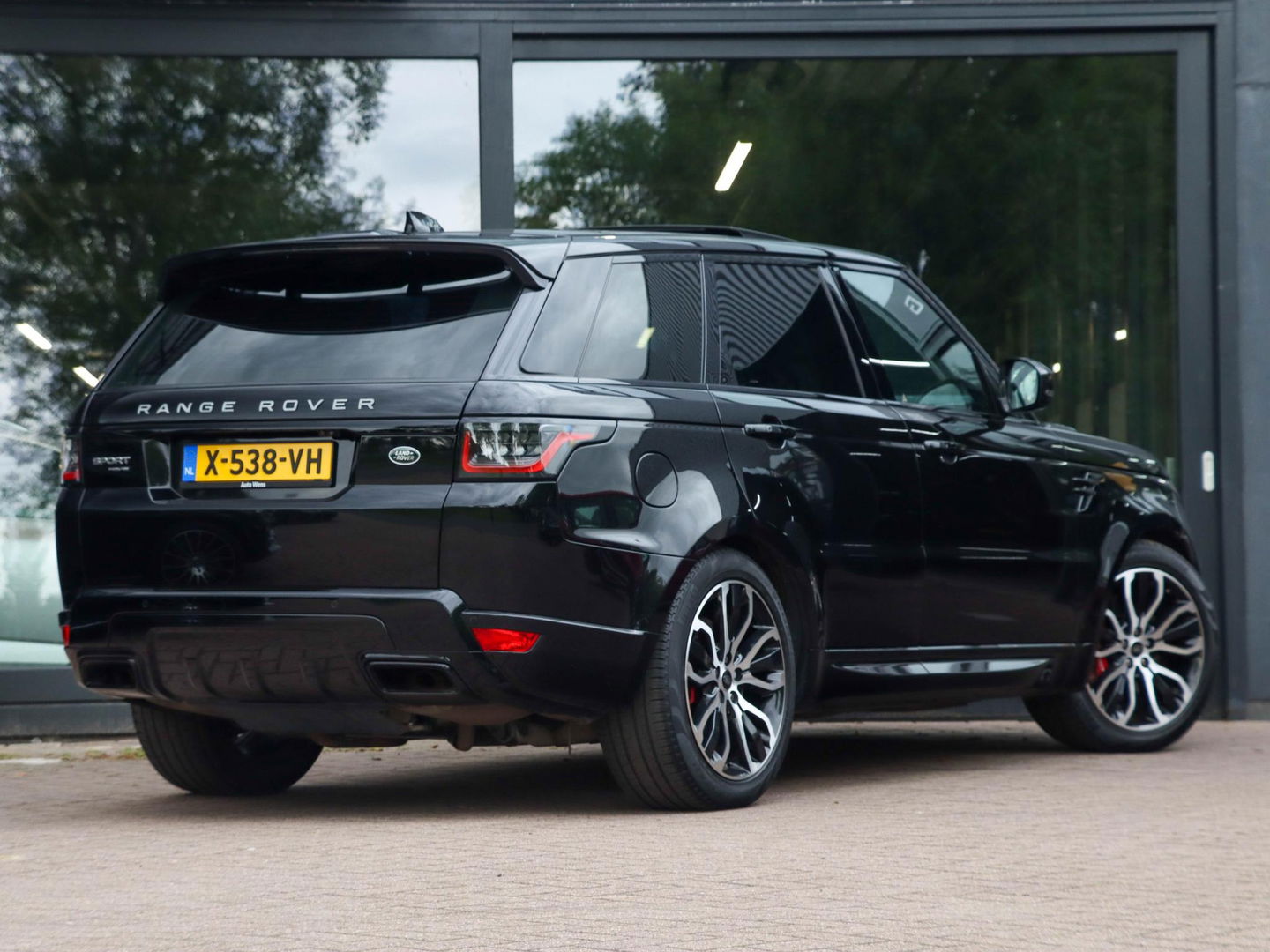 Land Rover Range Rover Sport P400e HSE | Schuifdak | Meridian | Luchtvering Black Pack