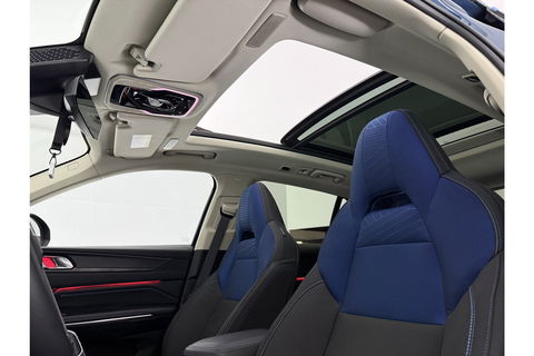 Lynk Co 01 1.5 Hybride 360 Camera Pano LED Sfeer Virtual Carplay ACC Clima Memory Navi PDC 20"LMV