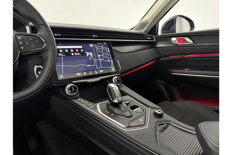 Lynk Co 01 1.5 Hybride 360 Camera Pano LED Sfeer Virtual Carplay ACC Clima Memory Navi PDC 20"LMV