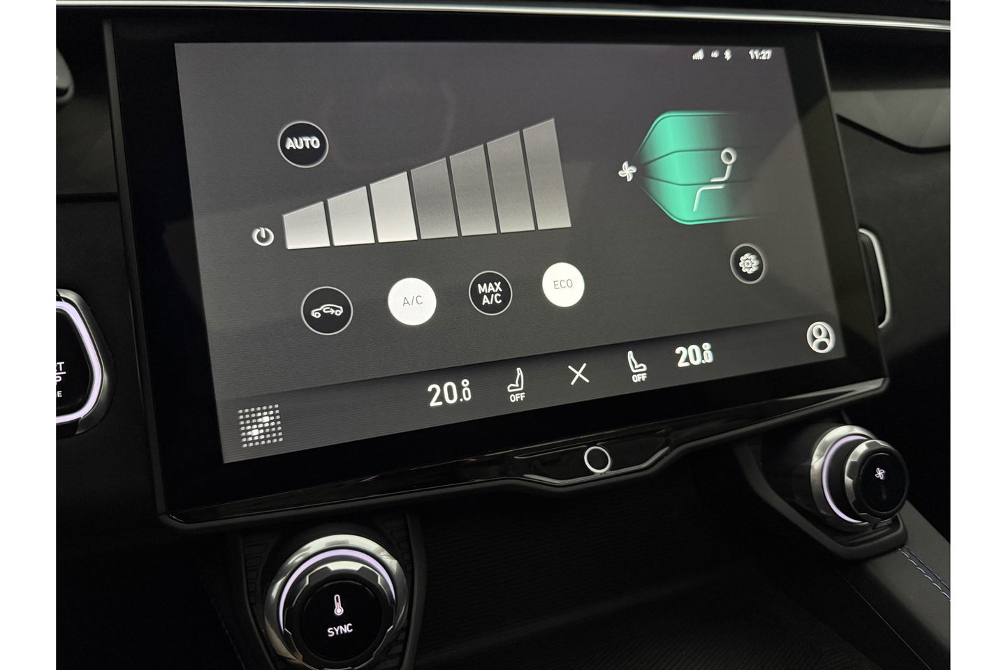 Lynk Co 01 1.5 Hybride 360 Camera Pano LED Sfeer Virtual Carplay ACC Clima Memory Navi PDC 20"LMV