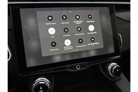 Lynk Co 01 1.5 Hybride 360 Camera Pano LED Sfeer Virtual Carplay ACC Clima Memory Navi PDC 20"LMV