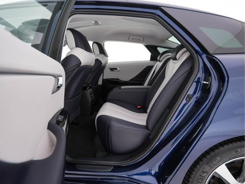 Toyota Mirai FCV Executive [ HYDROGEN ] [INCL-BTW] Aut. *LUXURY-LEATHER | FULL-LED | JBL-SOUNDSYSTEM | CAMERA | KEYLESS | MEMORY-PACK | ADAPTIVE-CRUISE | BLIND-SPOT |  DAB | NAVI-FULLMAP | DIGI-COCKPIT | COMFORT-SEATS | LANE-ASSIST