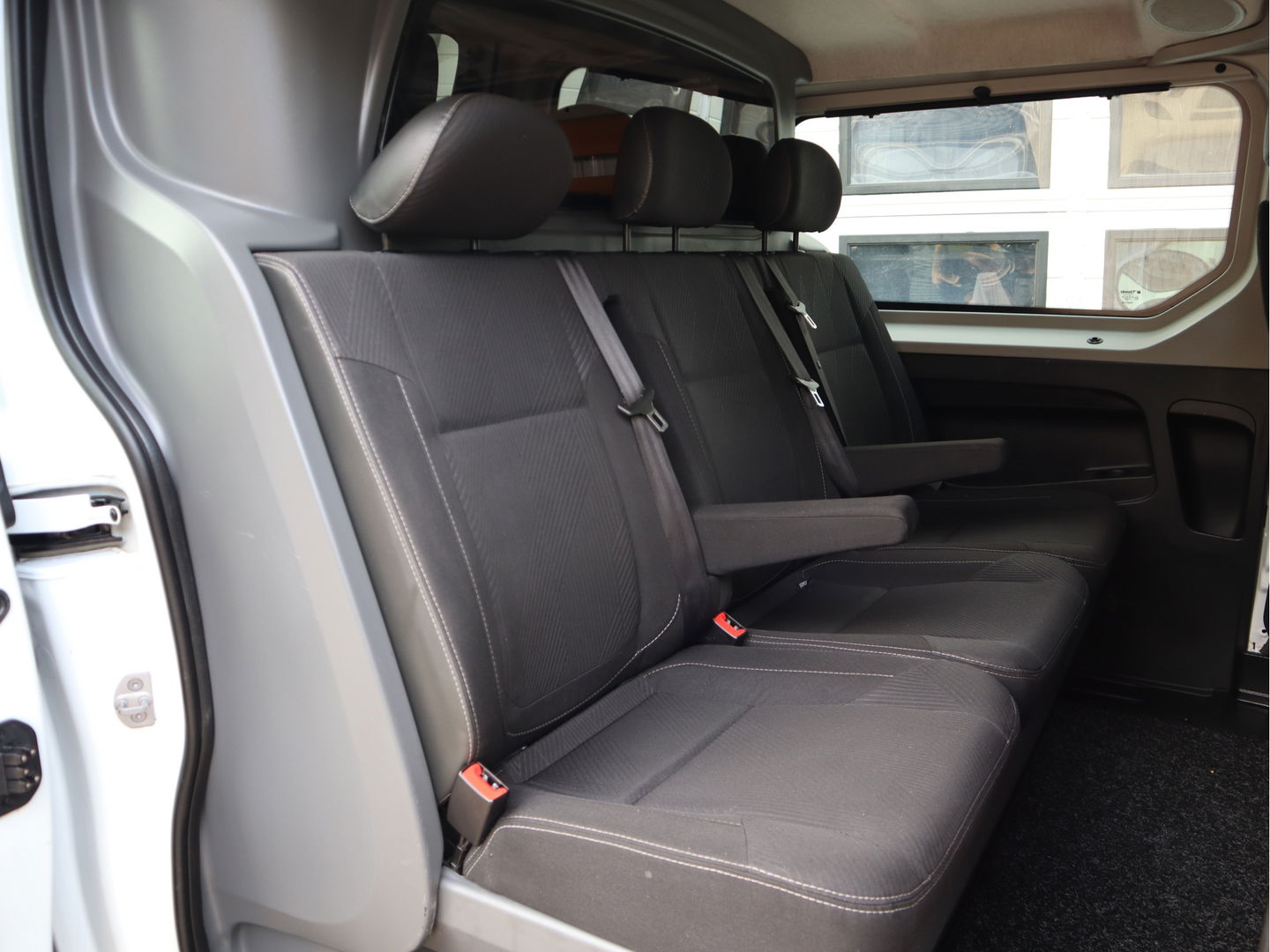 Nissan NV300 1.6 dCi 120 pk Euro 6 - L2 Lang - Dubbele Cabine DC - MARGE