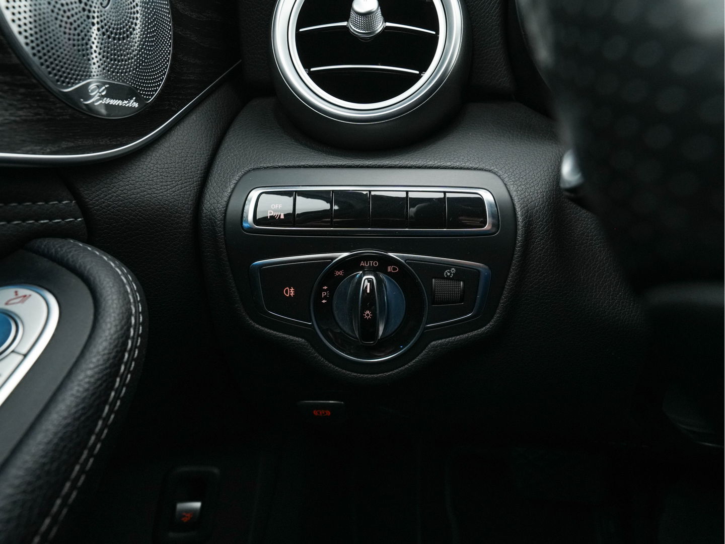 Mercedes-Benz C-Klasse Estate 350 e Lease Edition Avantgarde Aut. *LUXURY-LEATHER | FULL-LED | BURMESTER-AUDIO | AIRMATIC | NAVI-FULLMAP | CAMERA | HEATED-SEATS  | ECC | PDC | CRUISE | KEYLESS | AMBIENT-LIGHT | 17''ALU*