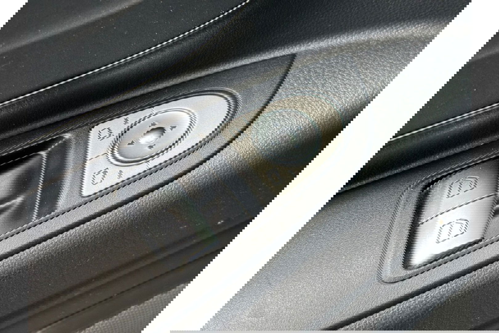 Mercedes-Benz Vito 111 CDI LANG AIRCO AIRCO-ECC NAVI PDC-CAMERA CRUISE.