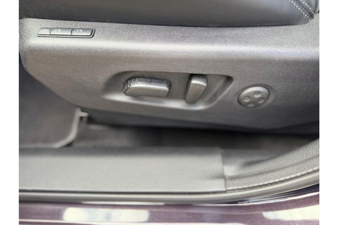 Nissan QASHQAI 1.2 TEKNA + AUTOMAAT PANORAMA LEER NAVI PDC-360 BOSE.