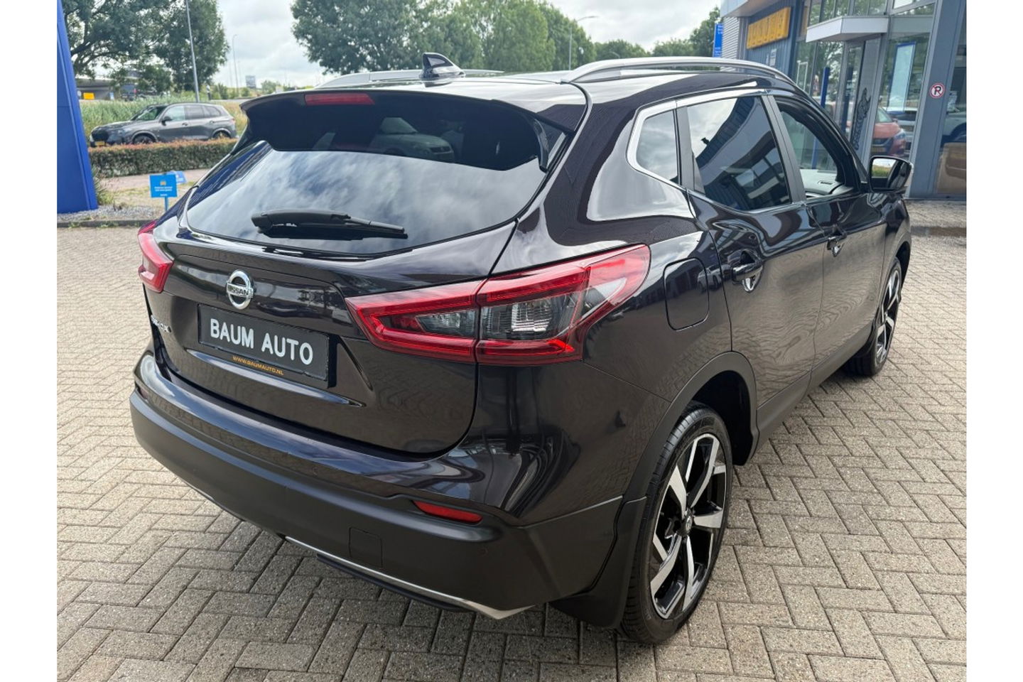 Nissan QASHQAI 1.2 TEKNA + AUTOMAAT PANORAMA LEER NAVI PDC-360 BOSE.