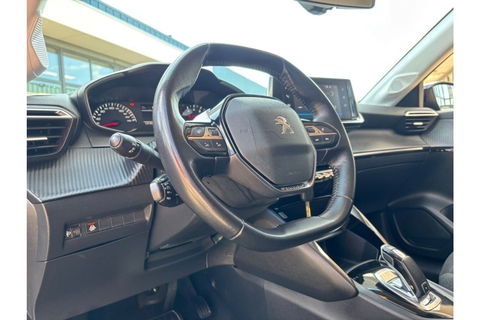 Peugeot 208 1.2 PURETECH ACTIVE AUTOMAAT AIRCO NAVI PDC CRUISE.