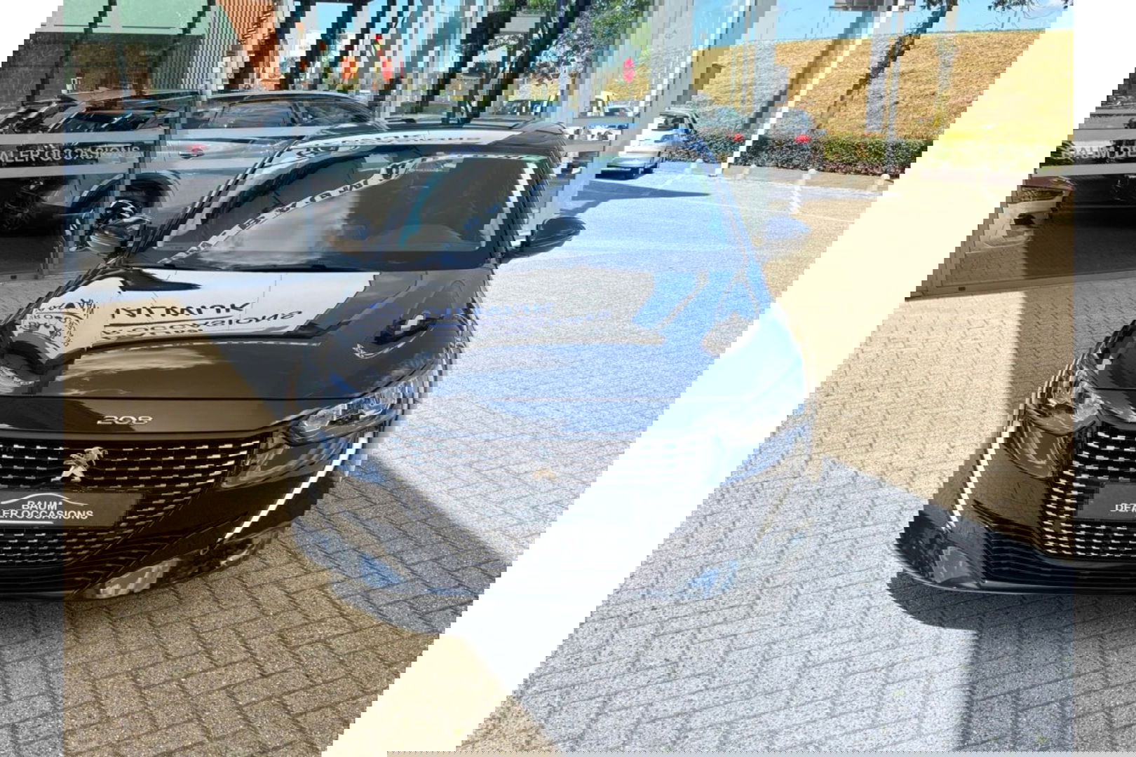 Peugeot 208 1.2 PURETECH ACTIVE AUTOMAAT AIRCO NAVI PDC CRUISE.