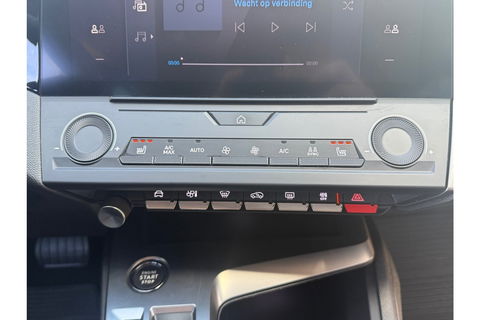 Peugeot 308 1.2 ACTIVE OLIVE BUSINESS AUTOMAAT AIRCO NAVI PDC.