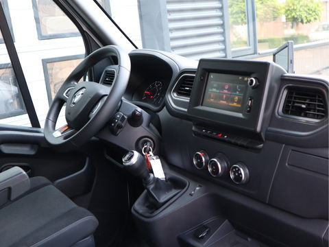 Renault Master T35 2.3 dCi 165 pk Euro 6 - Bakwagen - Dubbel Lucht - Laadklep - Camera