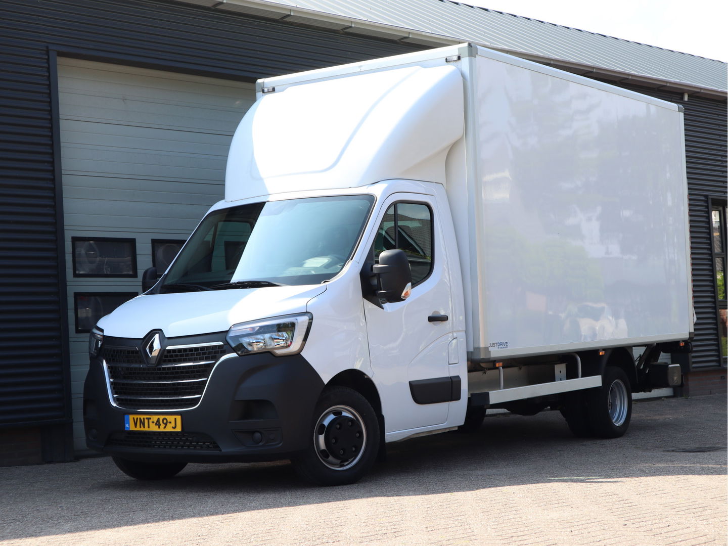 Renault Master T35 2.3 dCi 165 pk Euro 6 - Bakwagen - Dubbel Lucht - Laadklep - Camera