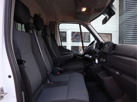 Renault Master T35 2.3 dCi 165 pk Euro 6 - Bakwagen - Dubbel Lucht - Laadklep - Camera