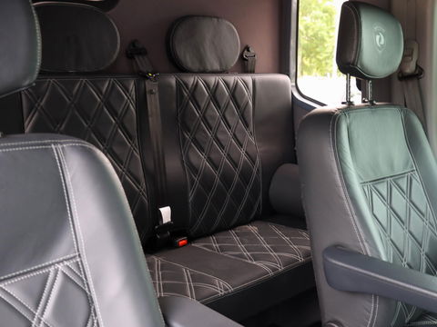 Paragan Excelsion 5XL Sulky Horsetruck Paardenwagen Luxe | Hengstenuitvoering | Slechts 21.000km!