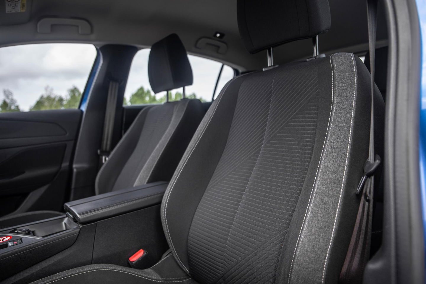 Peugeot 308 1.2 PureTech Active Pack Business AIRCO / CRUISE CONTROLE / NEDERLANDSE AUTO
