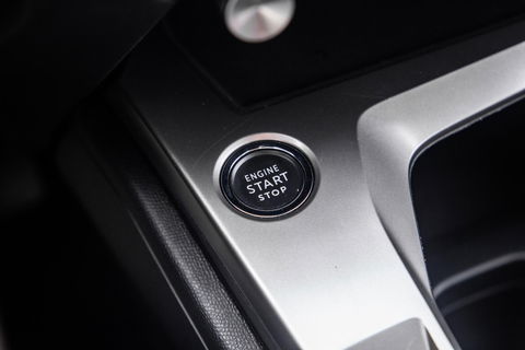 Peugeot 308 1.2 PureTech Active Pack Business AIRCO / CRUISE CONTROLE / NEDERLANDSE AUTO