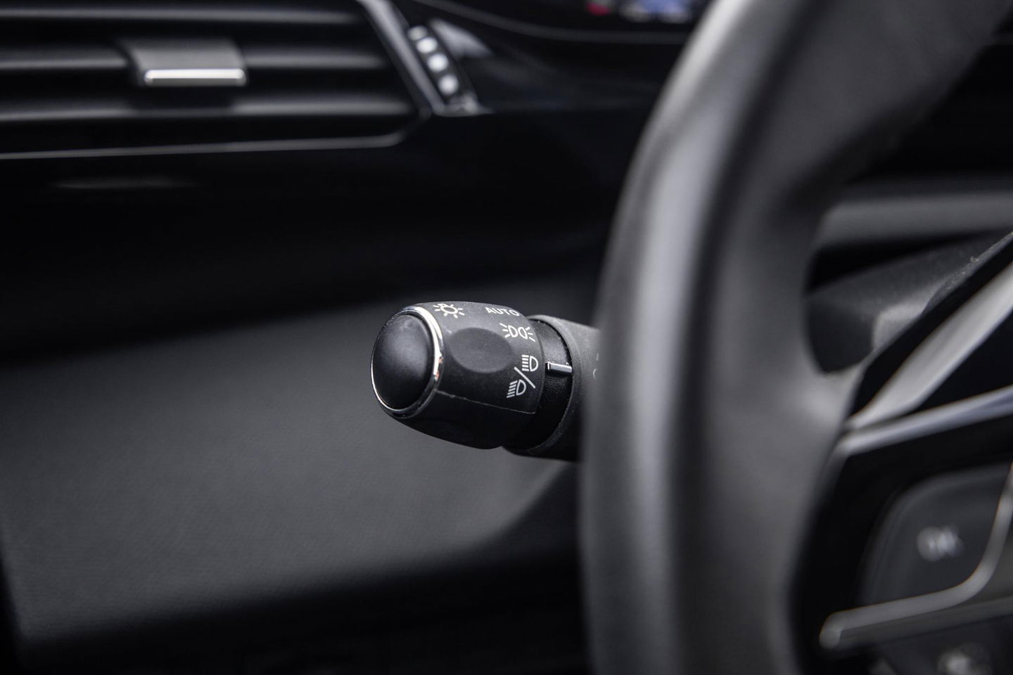 Peugeot 308 1.2 PureTech Active Pack Business AIRCO / CRUISE CONTROLE / NEDERLANDSE AUTO