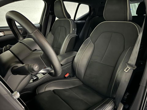 Volvo XC40 1.5 T5 Recharge R-Design Pano Camera 21'' Trekh.