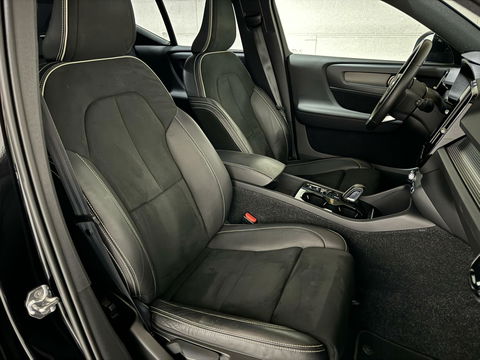 Volvo XC40 1.5 T5 Recharge R-Design Pano Camera 21'' Trekh.