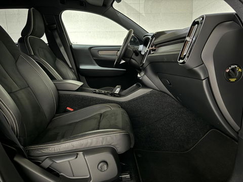 Volvo XC40 1.5 T5 Recharge R-Design Pano Camera 21'' Trekh.