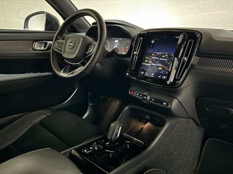 Volvo XC40 1.5 T5 Recharge R-Design Pano Camera 21'' Trekh.