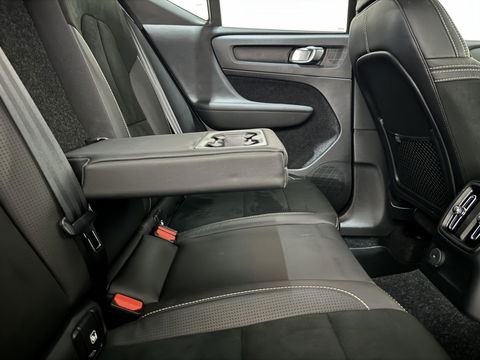 Volvo XC40 1.5 T5 Recharge R-Design Pano Camera 21'' Trekh.