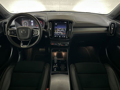 Volvo XC40 1.5 T5 Recharge R-Design Pano Camera 21'' Trekh.