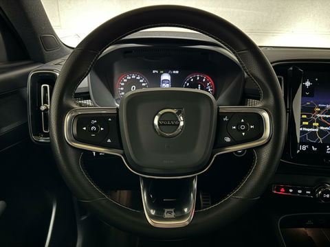 Volvo XC40 1.5 T5 Recharge R-Design Pano Camera 21'' Trekh.