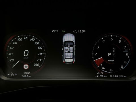 Volvo XC40 1.5 T5 Recharge R-Design Pano Camera 21'' Trekh.