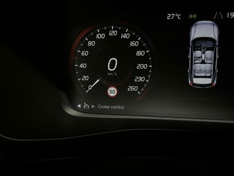 Volvo XC40 1.5 T5 Recharge R-Design Pano Camera 21'' Trekh.