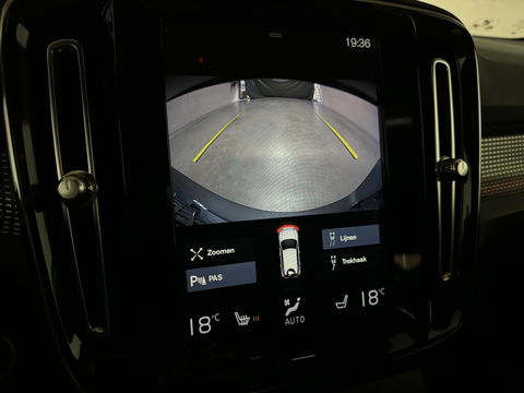Volvo XC40 1.5 T5 Recharge R-Design Pano Camera 21'' Trekh.