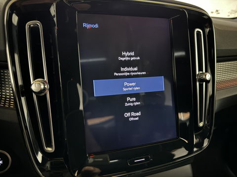 Volvo XC40 1.5 T5 Recharge R-Design Pano Camera 21'' Trekh.