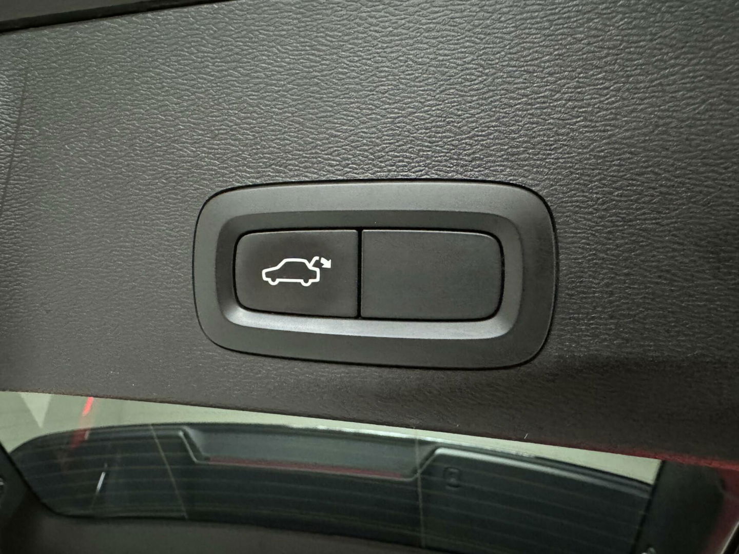 Volvo XC40 1.5 T5 Recharge R-Design Pano Camera 21'' Trekh.