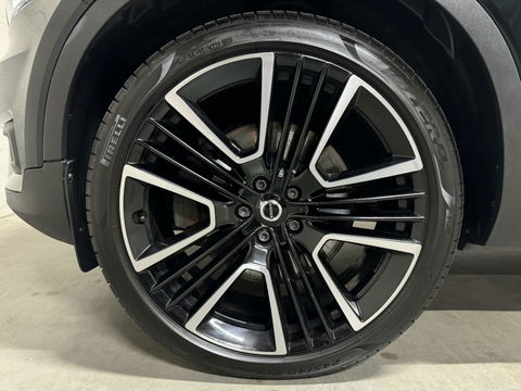 Volvo XC40 1.5 T5 Recharge R-Design Pano Camera 21'' Trekh.