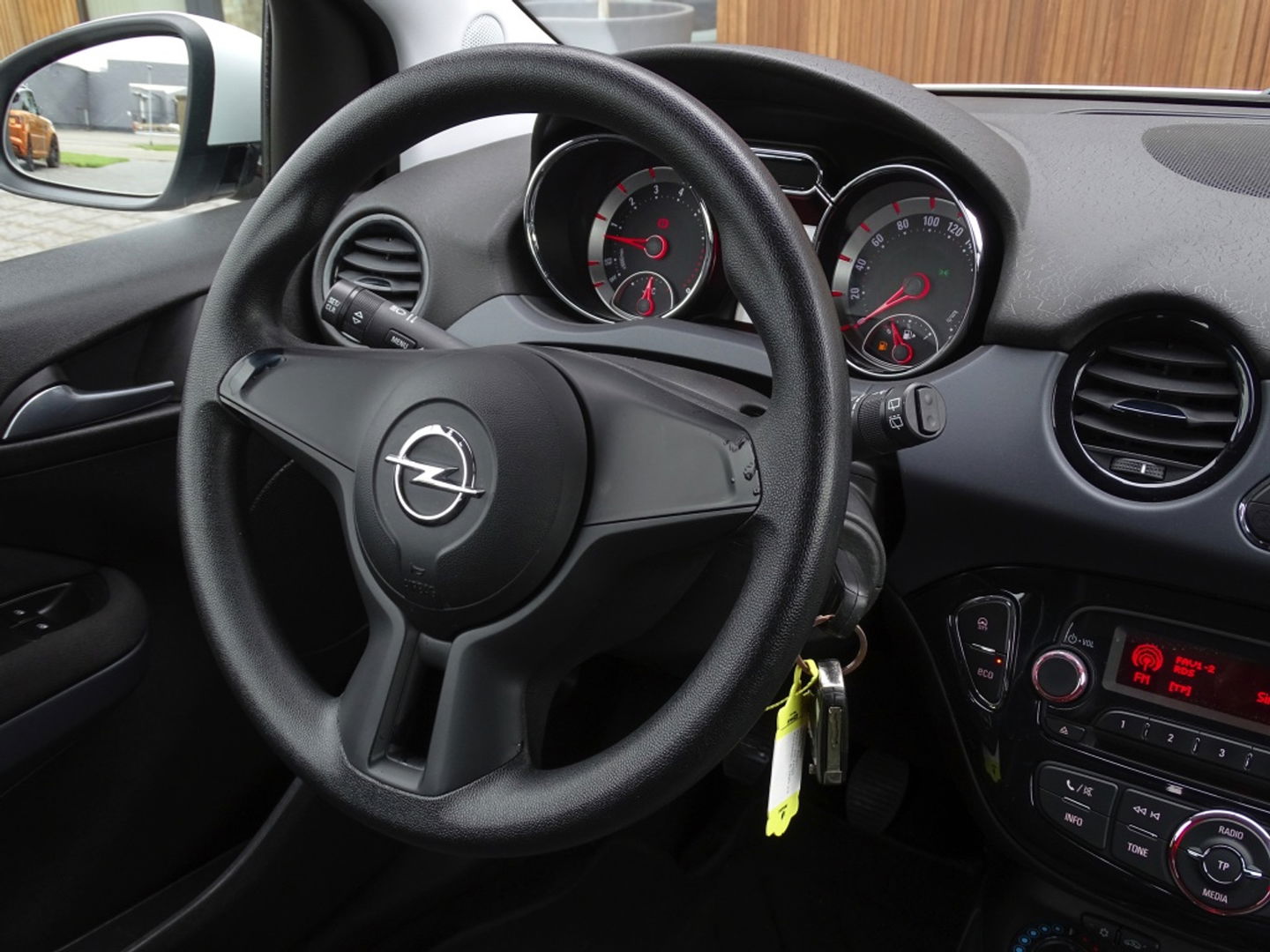 Opel ADAM 1.2 69PK / *NAP* / 2014 / LED /