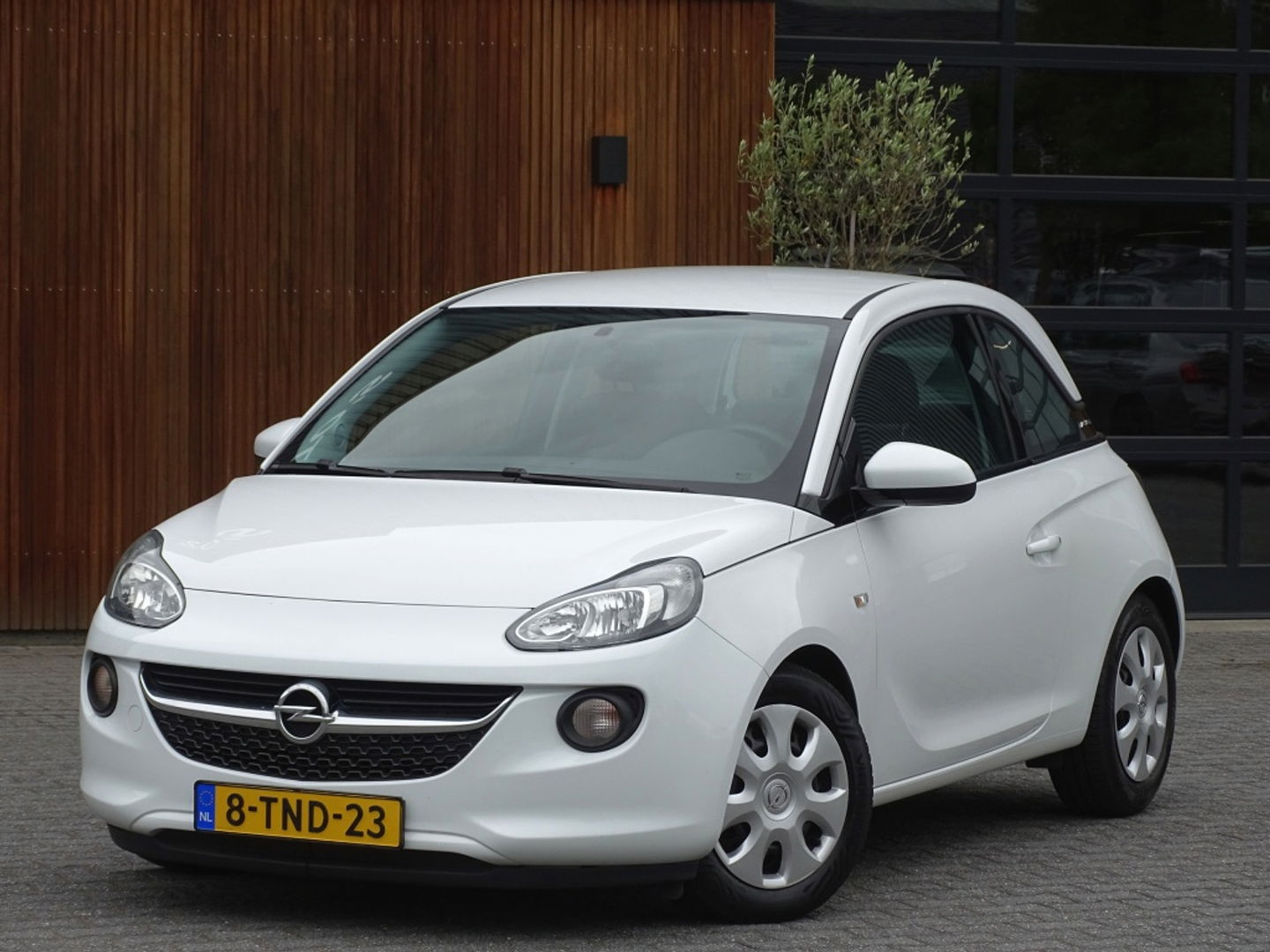 Opel ADAM 1.2 69PK / *NAP* / 2014 / LED /